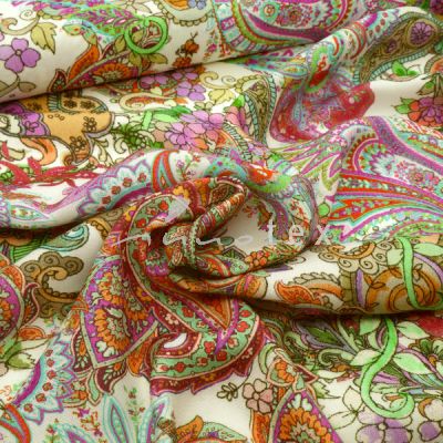 Viskosestoff - Paisley pink